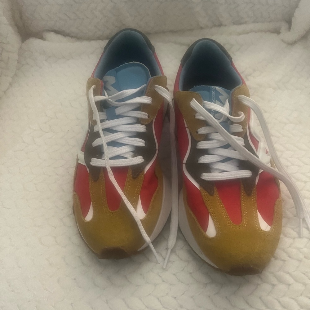 Vibrant Red and Gold Women's Athletic Shoes - Picture 13 of 13